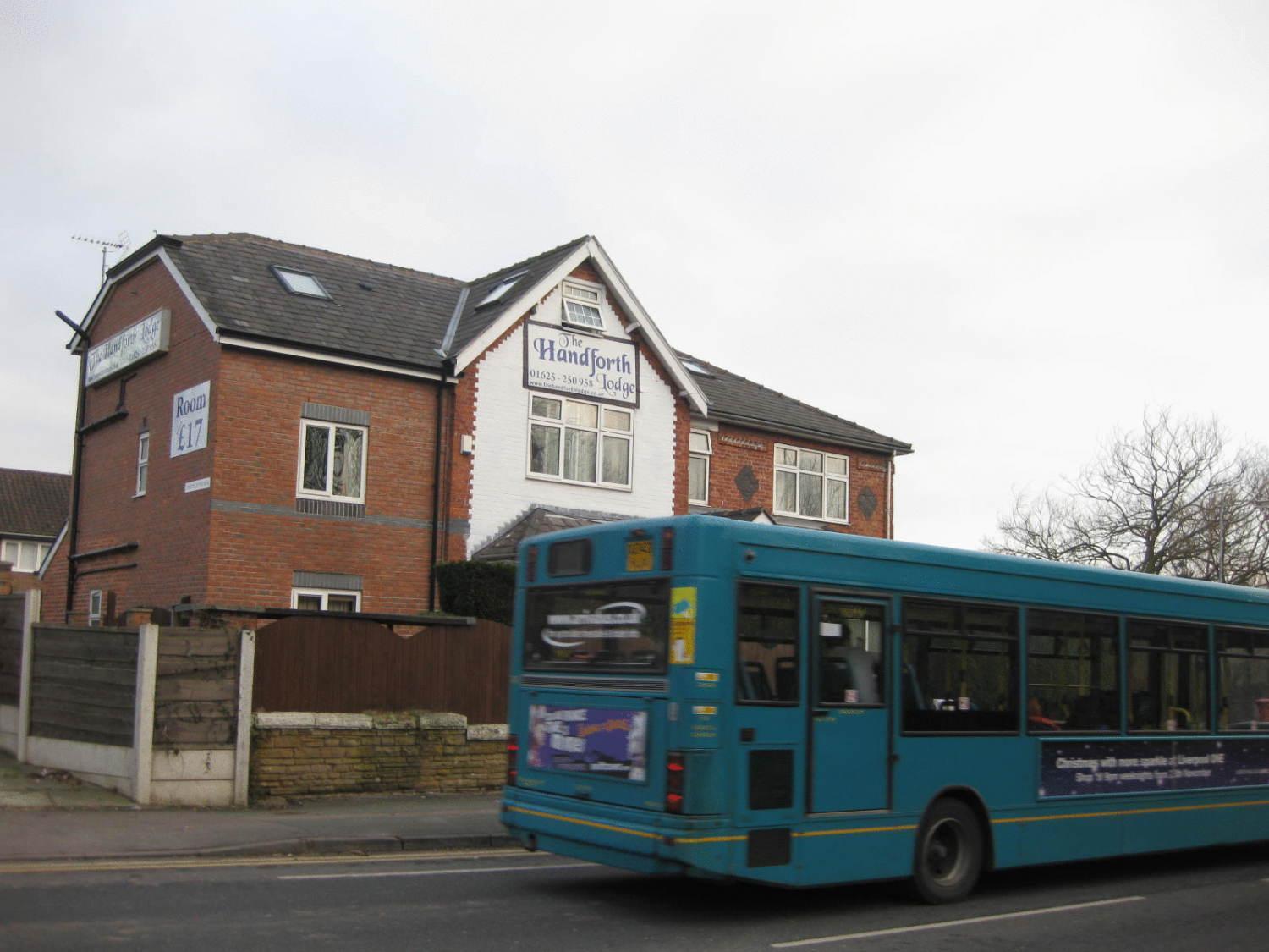 The Handforth Lodge ภายนอก รูปภาพ